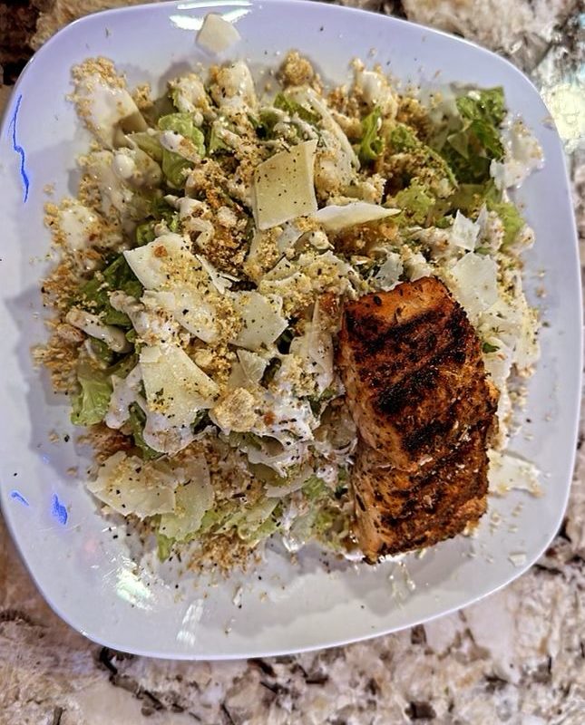 House Salad with Salmon